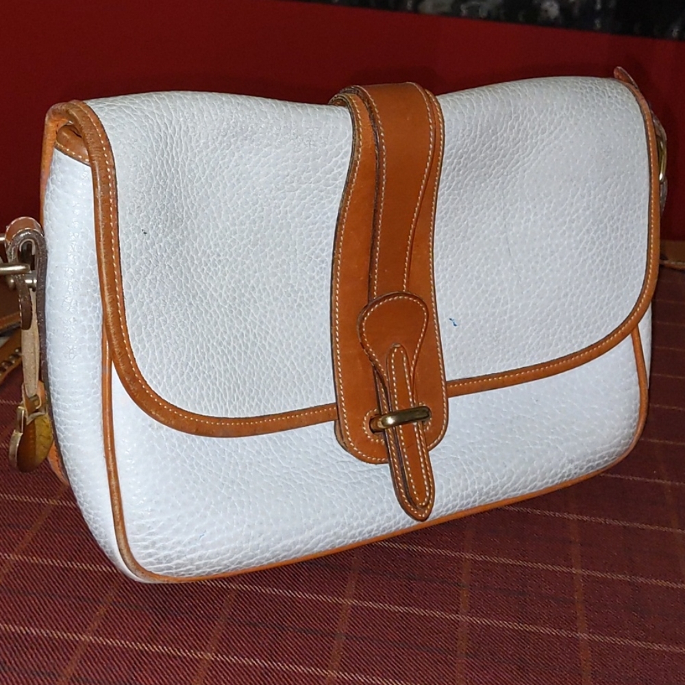 Dooney and Bourke vintage crossbody bag